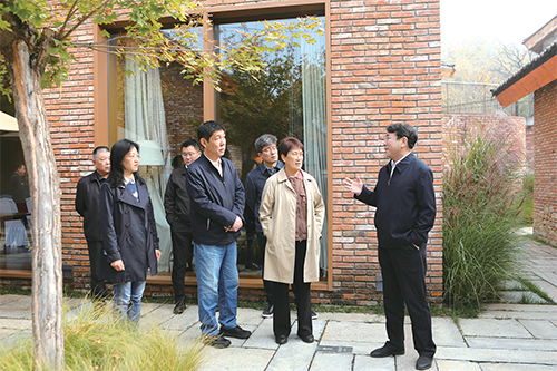 01 市人大常委會領導來懷調研長城保護和文旅融合工作.jpg